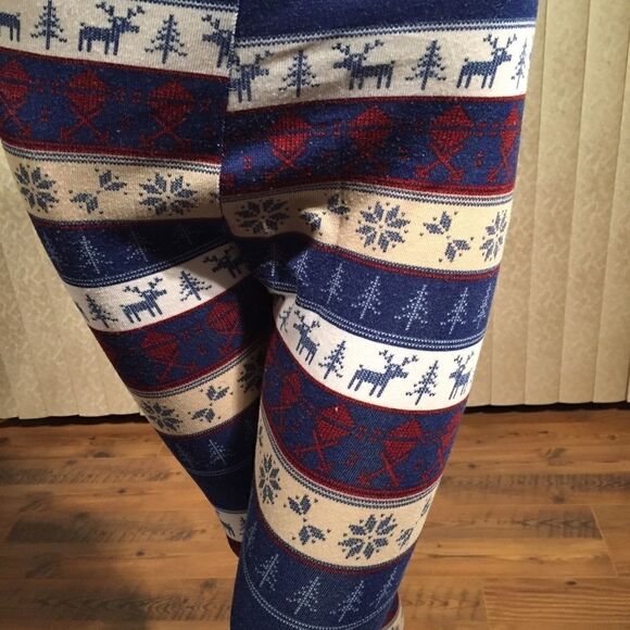 PICTURE M/L reindeer snowflake stripe tights - Picture 2 of 5